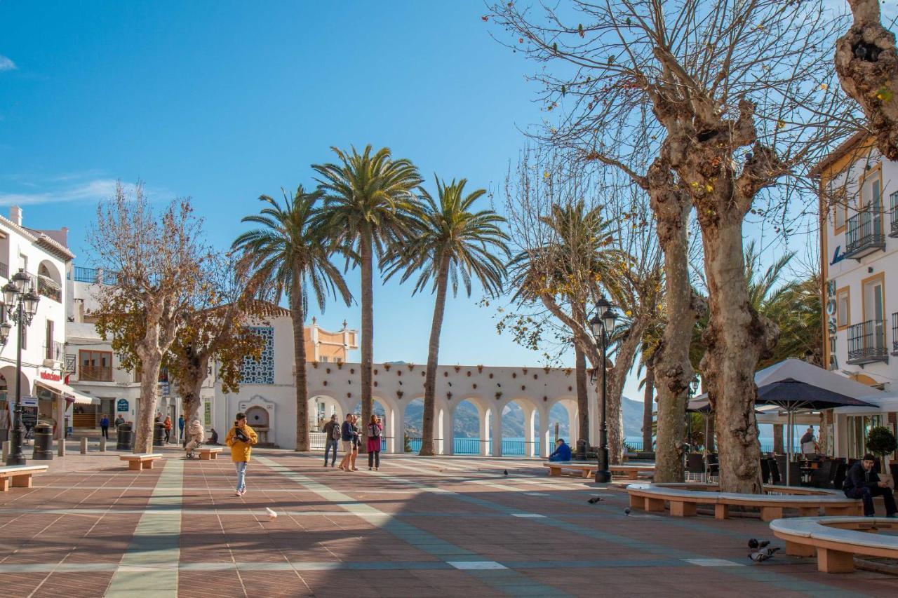 Lor Pintada Apartment Nerja Luaran gambar